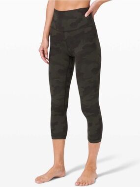 Lululemon Align Crop